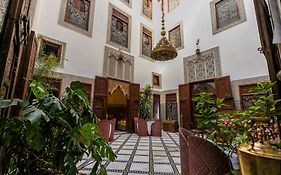 Riad Dar Chrifa - Luxury Escape